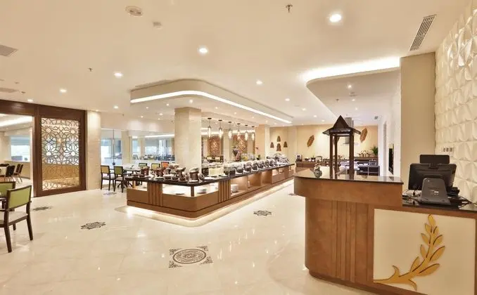 Best Western Kindai Hotel