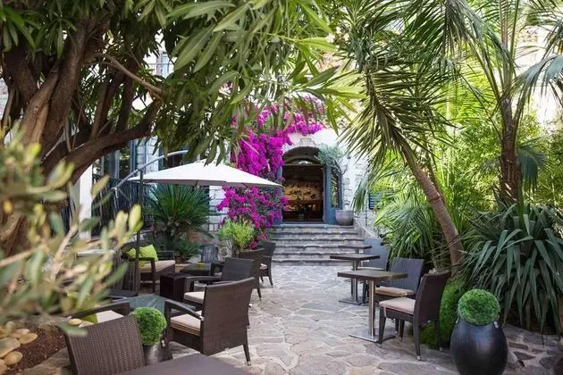 Best Western La Corniche