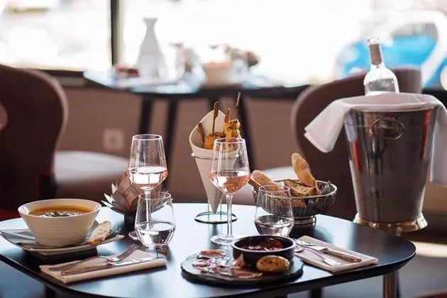 Best Western La Corniche - Yeme / İçme