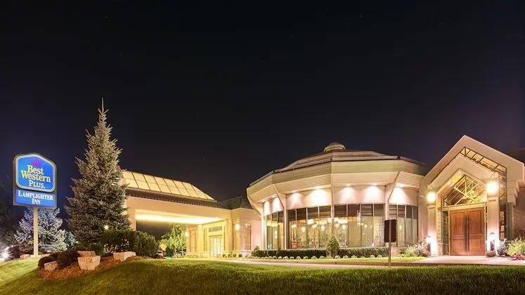 Best Western Lamplighter Inn & Conference Centre
