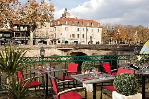 BEST WESTERN Hotel Le Pont D'Or