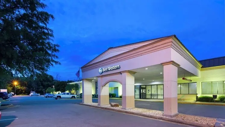 Best Western Leesburg Hotel & Conference Center - Dış Mekan