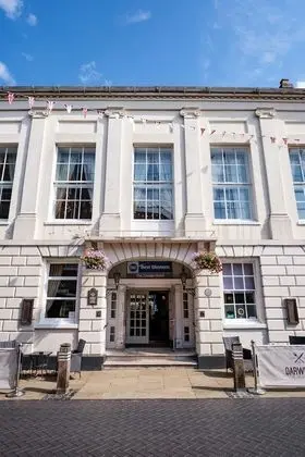 Best Western Lichfield City Centre The George Hotel - Dış Mekan