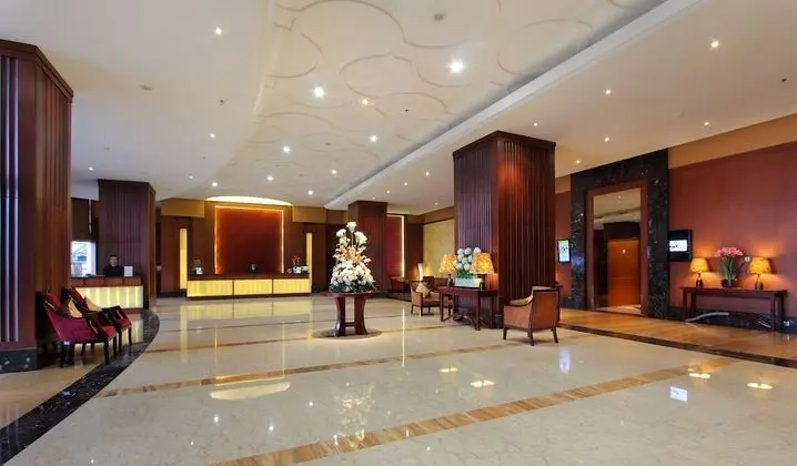 Best Western Mangga Dua Hotel and Residence - Lobi