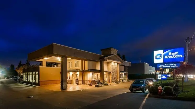 Best Western Maple Ridge Hotel - Dış Mekan