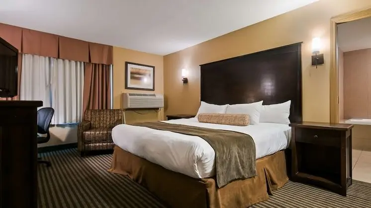 Best Western Maple Ridge Hotel - Oda