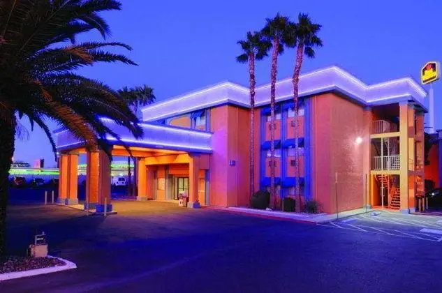 BEST WESTERN McCarran Inn