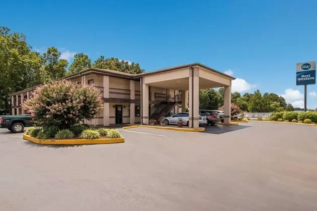 Best Western Mckenzie - Dış Mekan