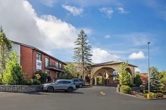 Best Western Monticello - Dış Mekan
