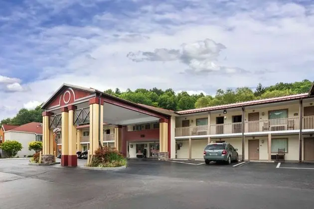 Best Western Mountainbrook Inn - Dış Mekan