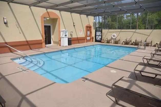 BEST WESTERN Mulberry Hotel