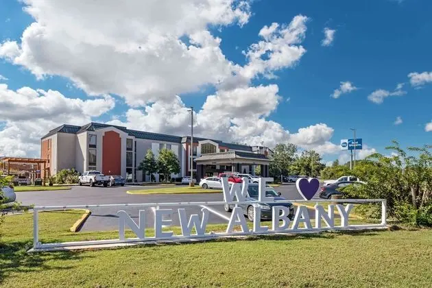 Best Western New Albany - Dış Mekan