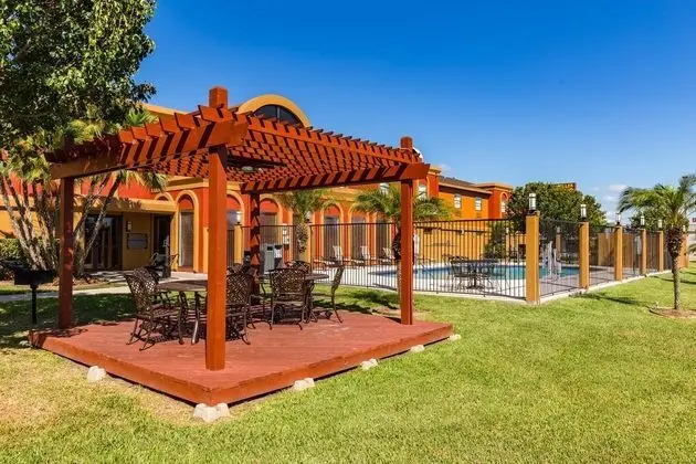 BEST WESTERN Northwest Corpus Christi Inn & Suites