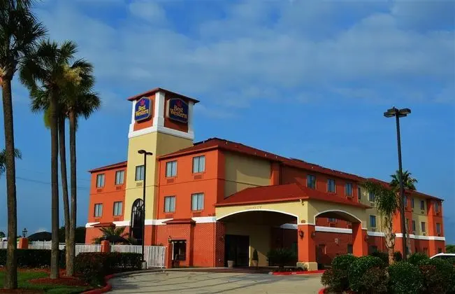 BEST WESTERN Orange Inn & Suites