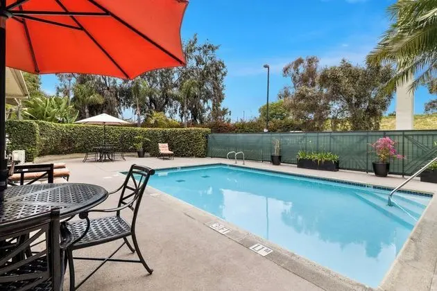 Best Western Otay Valley Hotel - Havuz