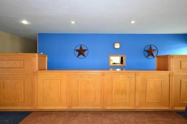 Best Western Palestine Inn - Lobi