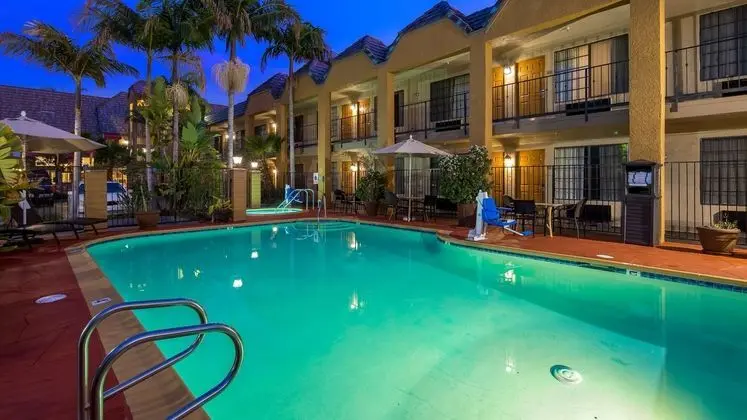 Best Western Palm Garden Inn - Havuz