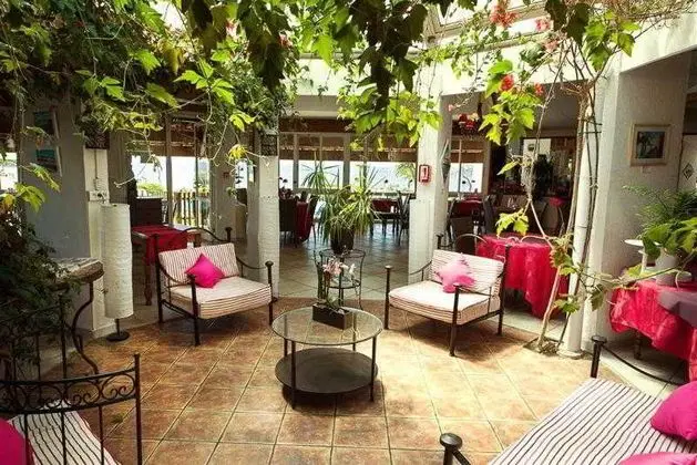Best Western Hotel Paradou Mediterranee - Lobi