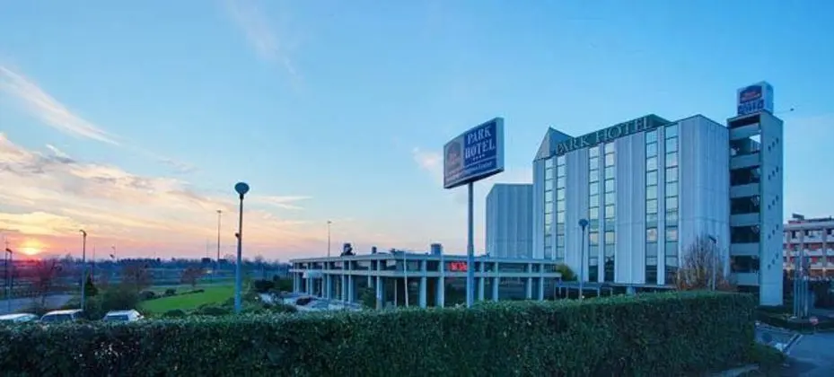 BEST WESTERN Park Hotel
