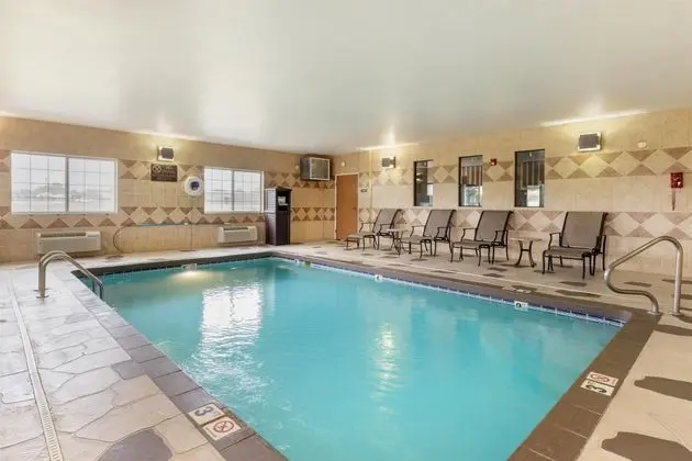 Best Western Parsons Inn - Havuz