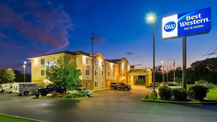 Best Western Penn-Ohio Inn & Suites - Dış Mekan