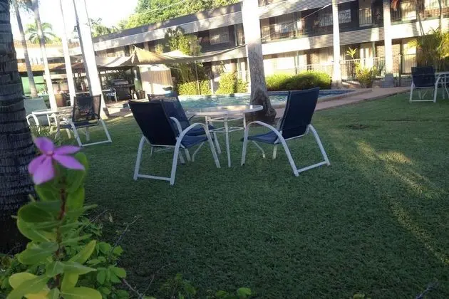 Best Western Pine Tree Motel