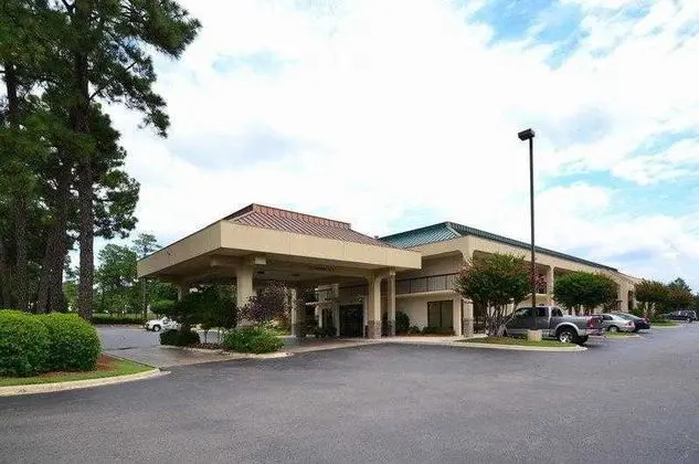Best Western Pinehurst Inn