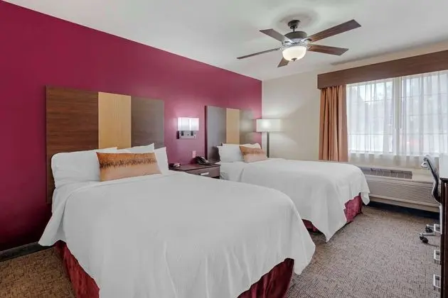 Best Western Pineywoods Inn - Öne Çıkan Resim