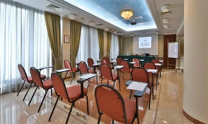 BEST WESTERN Hotel Plaza - İş / Konferans