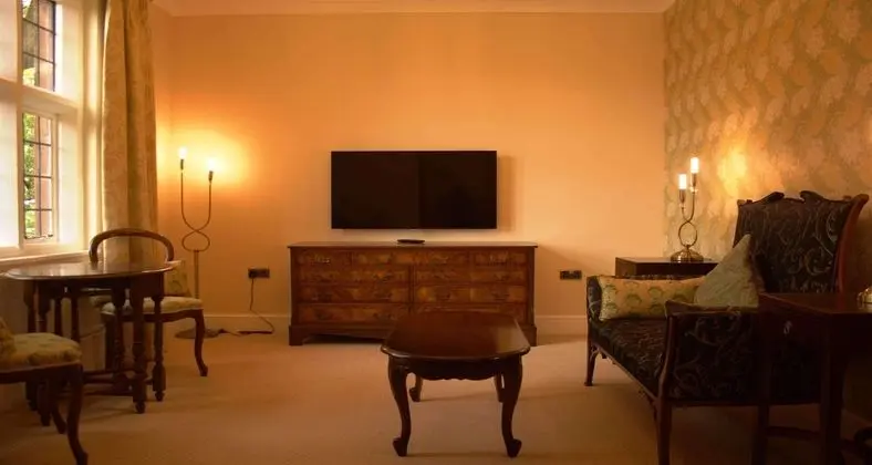 Best Western Plough & Harrow Hotel - Oda