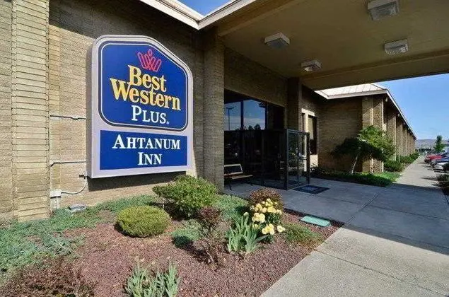 Best Western Plus Ahtanum Inn