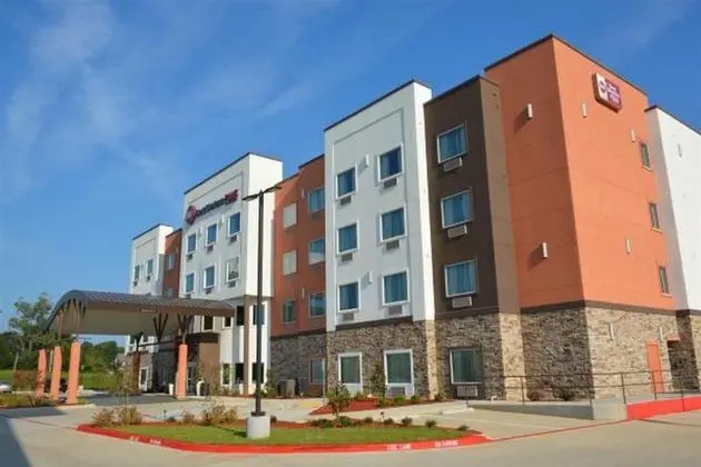 Best Western Plus Airport Inn