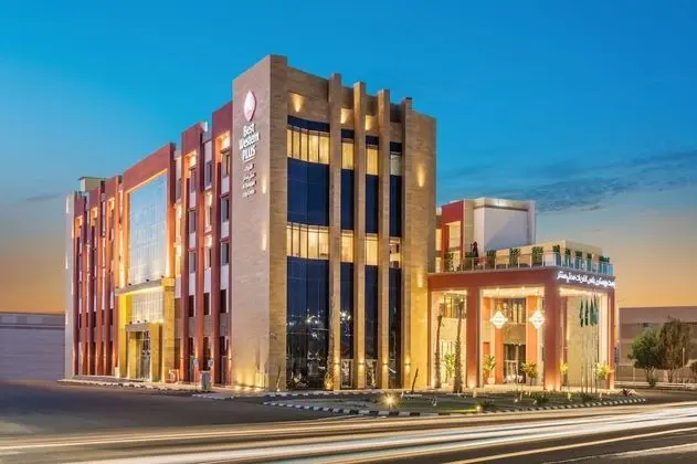 Best Western Plus Al Qurayyat City Center - Dış Mekan