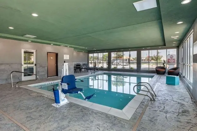 Best Western Plus Amarillo East Hotel - Havuz
