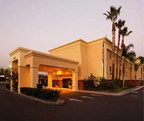 Best Western Plus Arrowhead Hotel