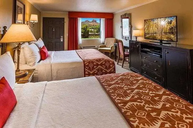 Best Western Plus Arroyo Roble & Creekside Villas