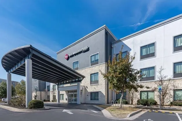 Best Western Plus Austin Airport Inn & Suites - Dış Mekan