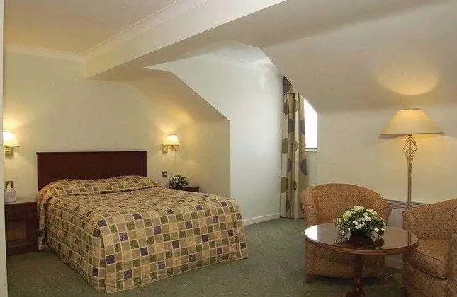 Best Western Plus Bentley Hotel and Spa