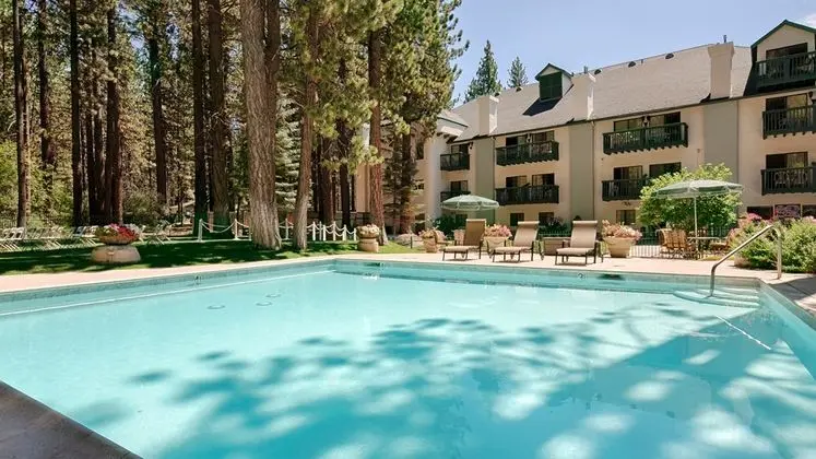 Best Western Plus Big Bear Chateau