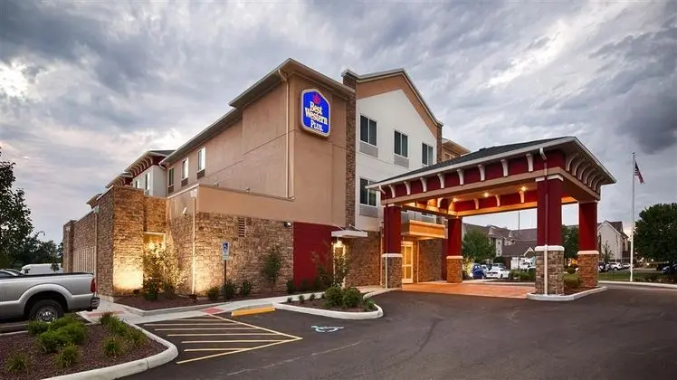 Best Western Plus Boardman Inn & Suites