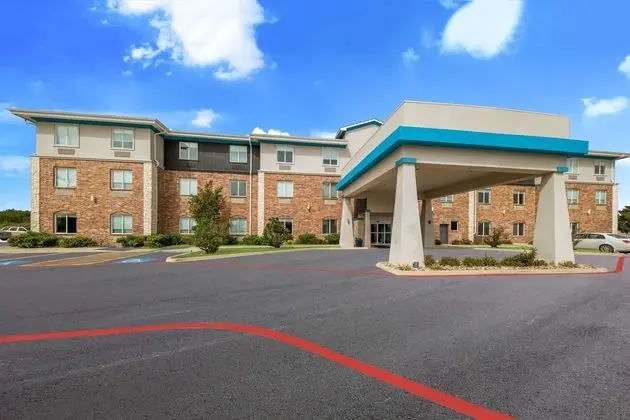 Best Western Plus Bowie Inn & Suites - Dış Mekan