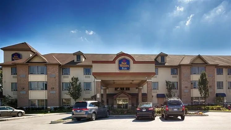 Best Western Plus Burlington Inn & Suites