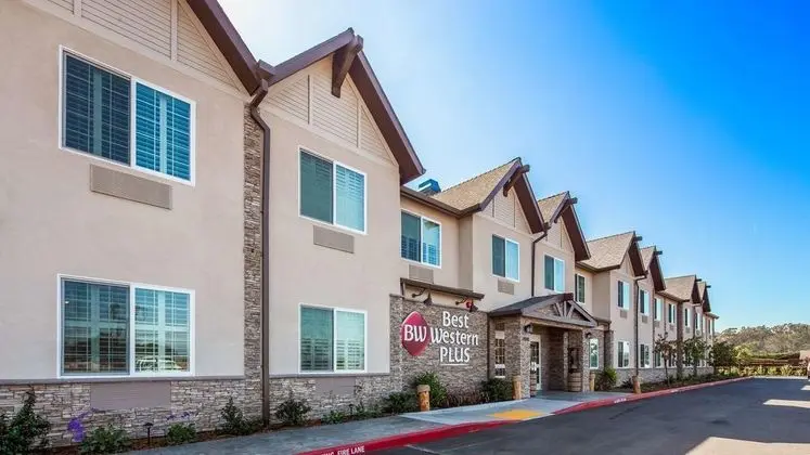 Best Western Plus Cameron's Inn