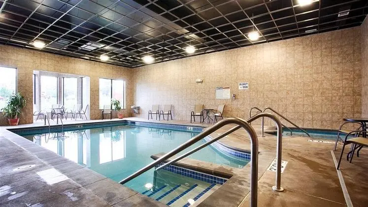 BEST WESTERN PLUS Campus Inn