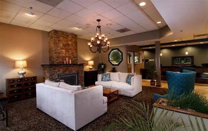 Best Western Plus City Center - Lobi