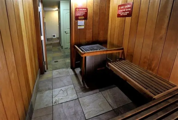 Best Western Plus Clock Tower Inn