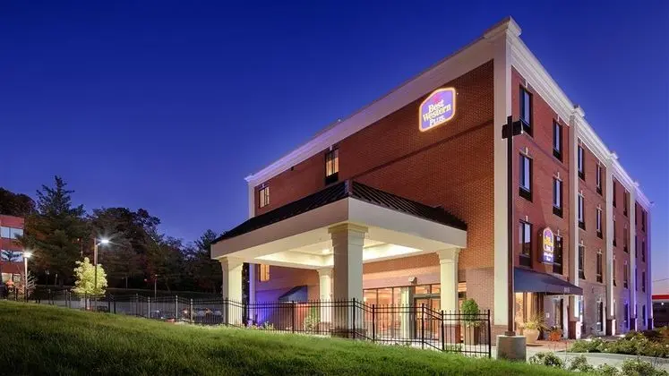 Best Western Plus College Park Hotel