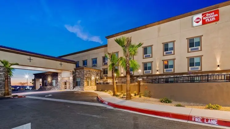 Best Western Plus Commerce Parkway Inn & Suites