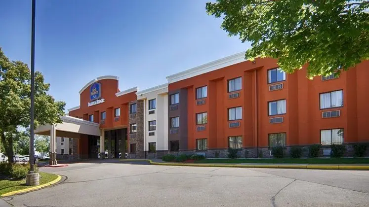 Best Western Plus Dakota Ridge - 1