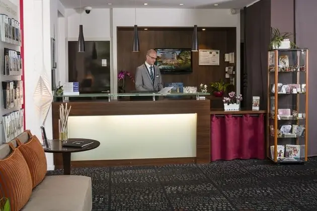 Best Western Plus Hotel De L'Arbois - Lobi
